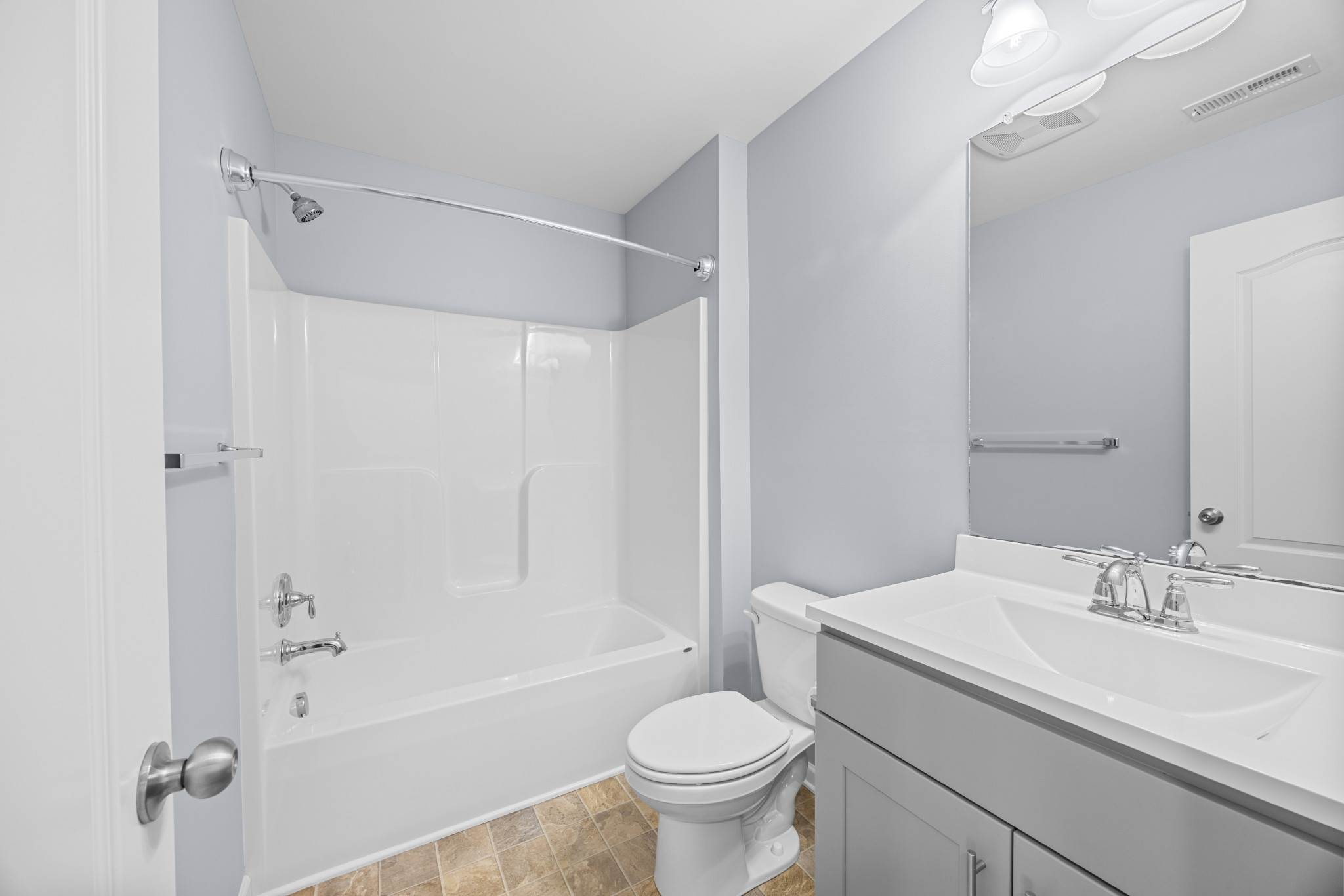 211 Tea Party Trl, Dover, DE 19901