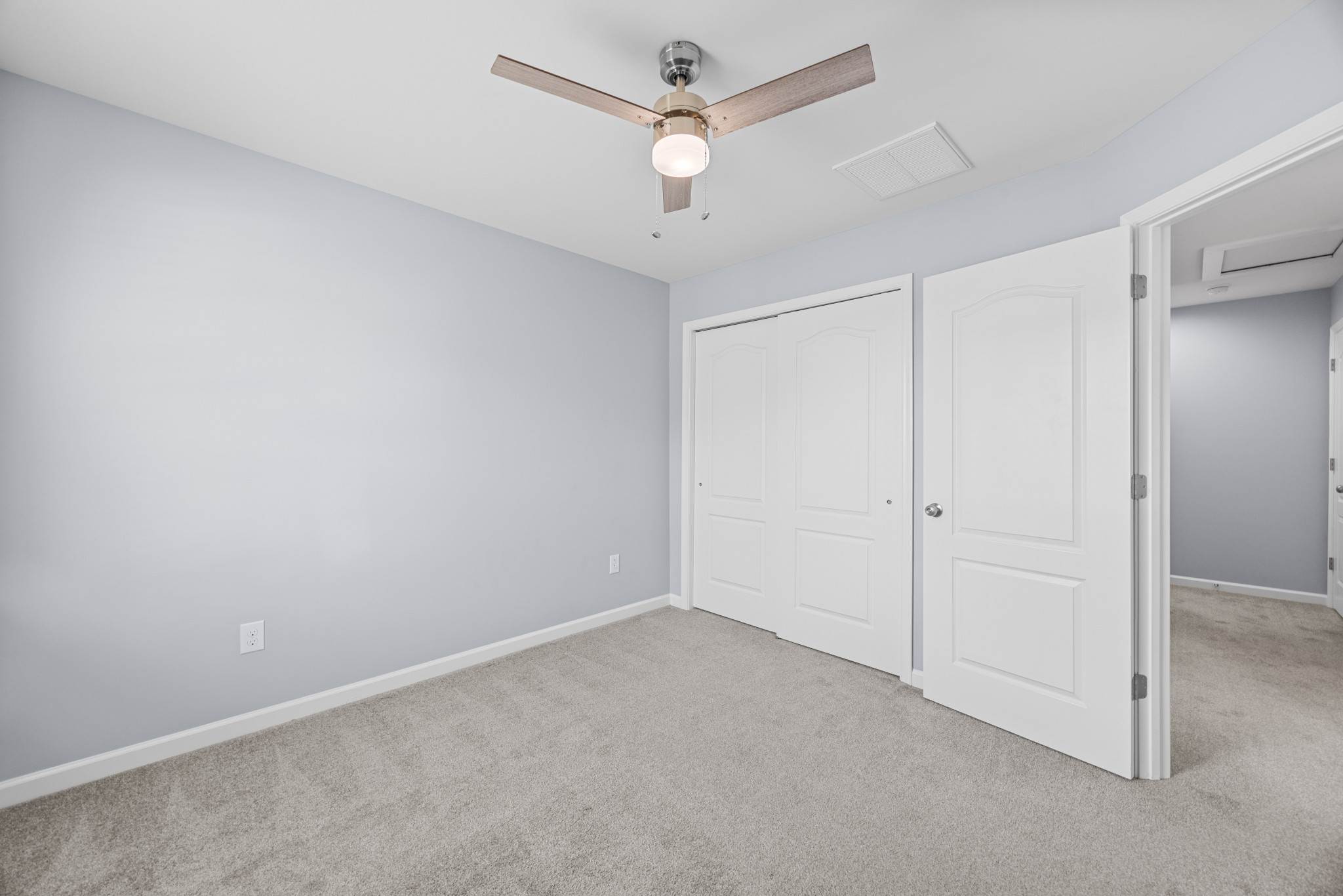 211 Tea Party Trl, Dover, DE 19901