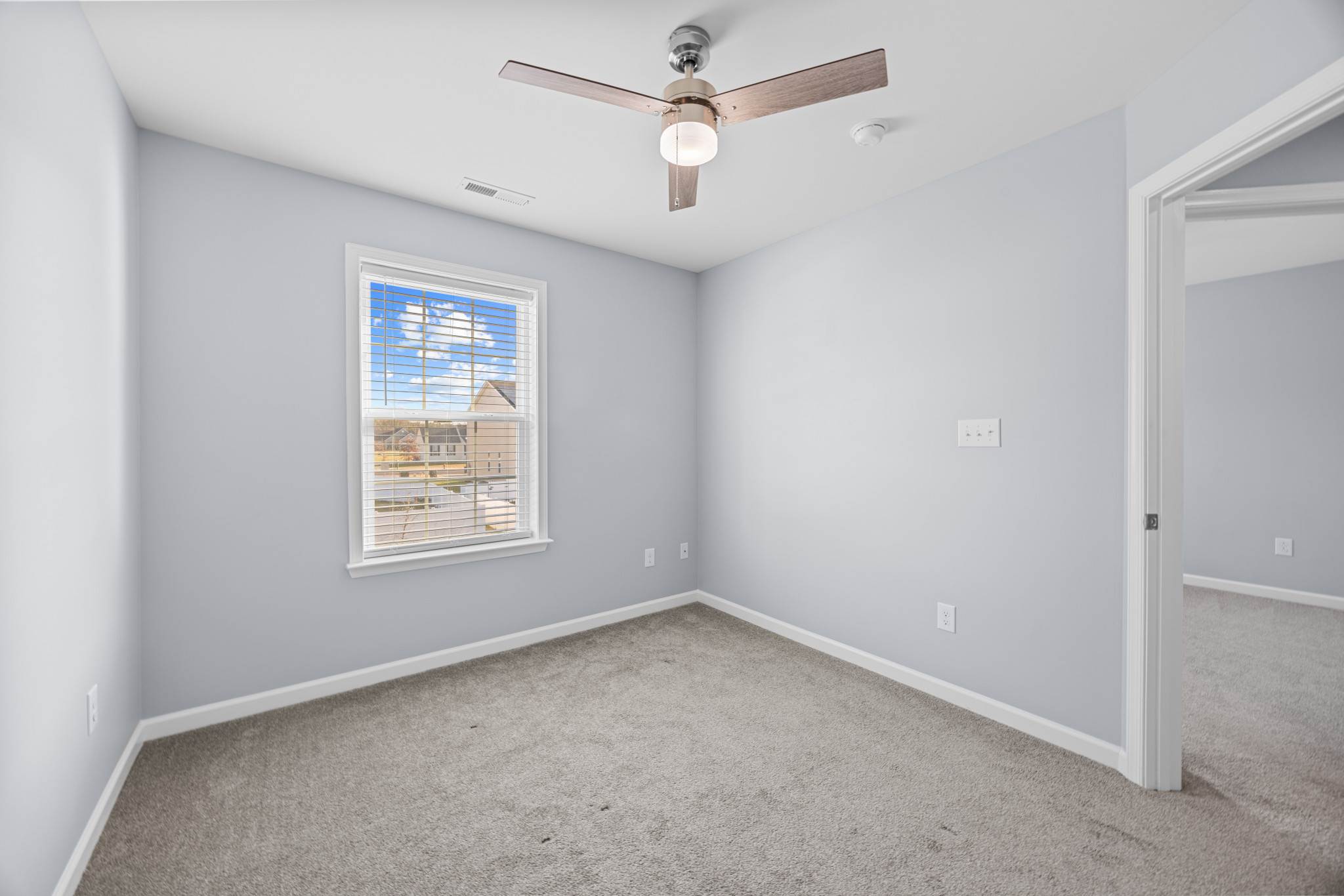 211 Tea Party Trl, Dover, DE 19901