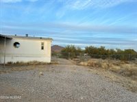 3703 South Heifner Place, Tucson, AZ 85735
