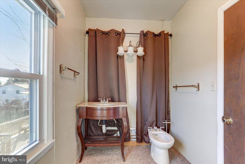 4803 Winsford Road, Harrisburg, PA 17109