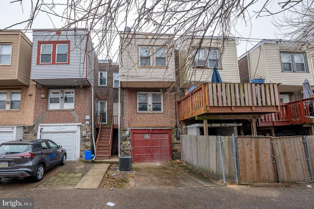 6069 Cedarhurst Street, Philadelphia, PA 19143