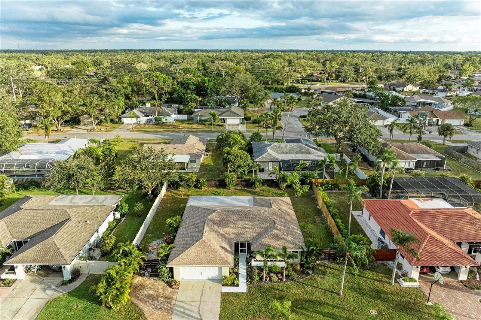 1477 Dogwood Drive, Sarasota, FL 34232