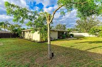 1477 Dogwood Drive, Sarasota, FL 34232