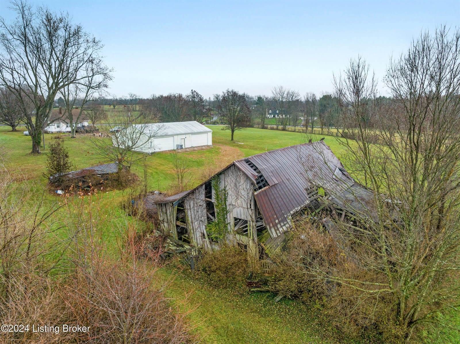 1756 Veechdale Rd, Simpsonville, KY 40067