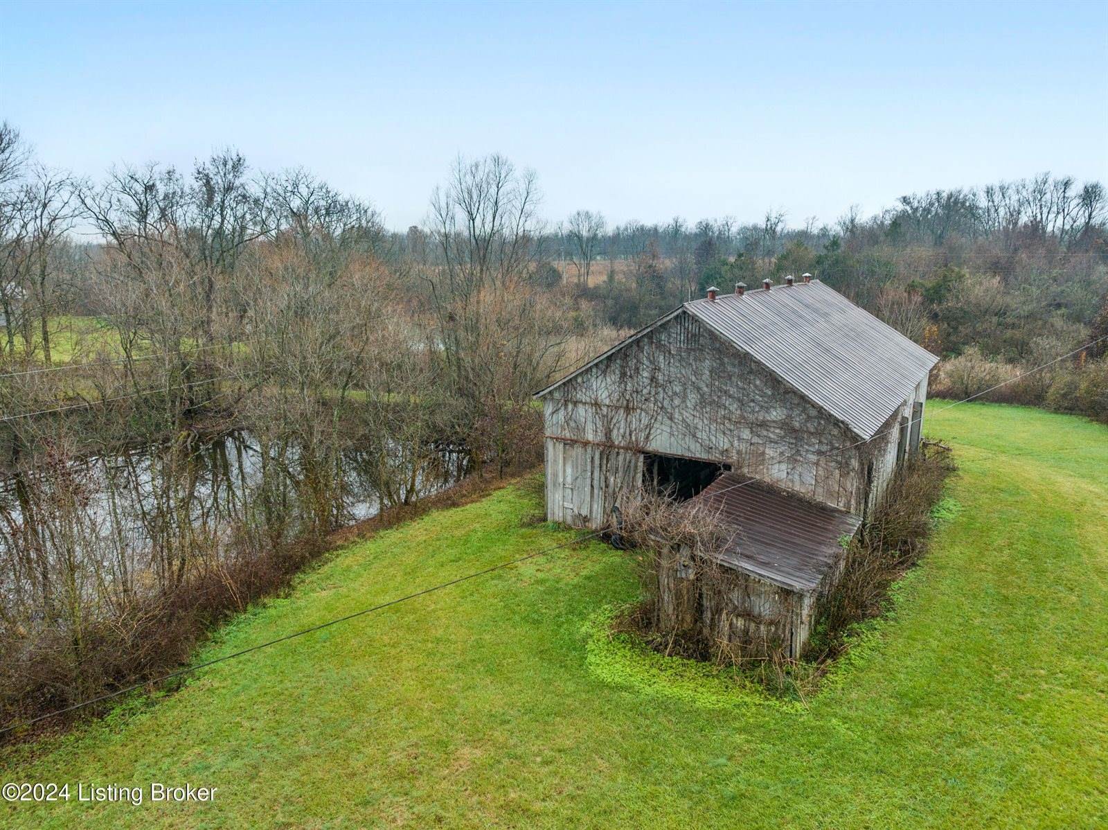 1756 Veechdale Rd, Simpsonville, KY 40067