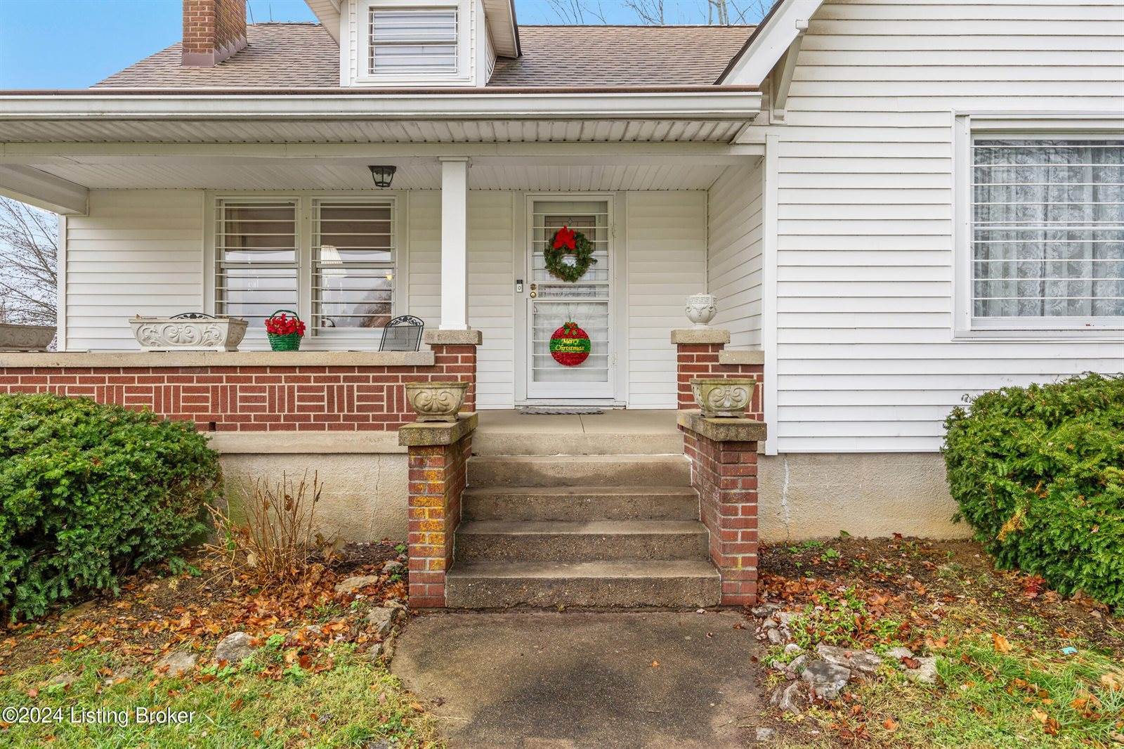 1756 Veechdale Rd, Simpsonville, KY 40067