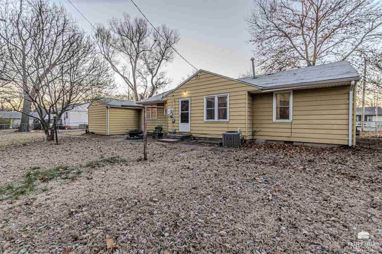 1208 Linda Drive, Junction City, KS 66441