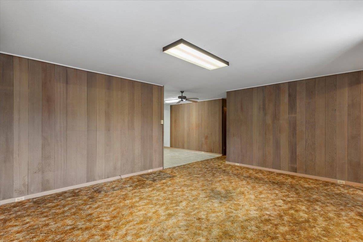 1890 Makahala Pl, Wailuku, HI 96793