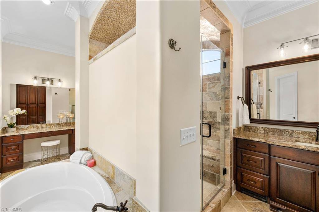 429 Wesley Park Drive, Kernersville, NC 27284