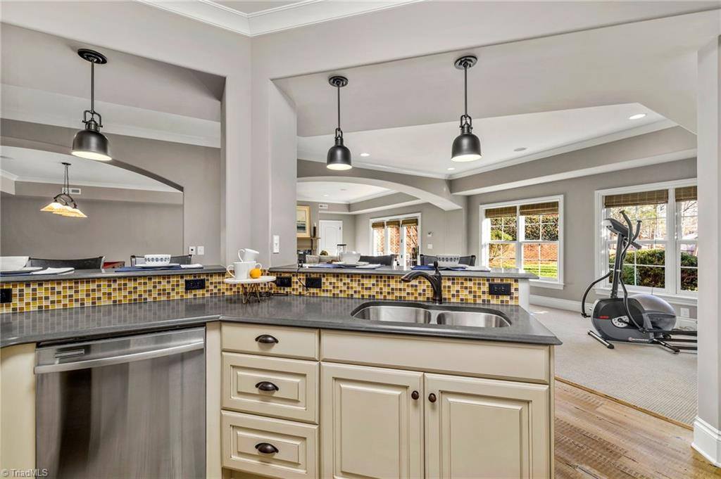 429 Wesley Park Drive, Kernersville, NC 27284