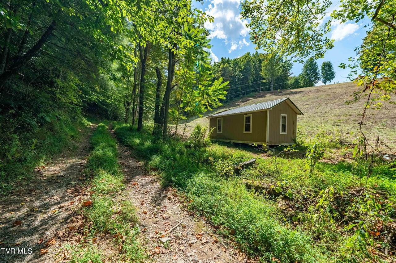 Tbd Oaks Road, Unicoi, TN 37692