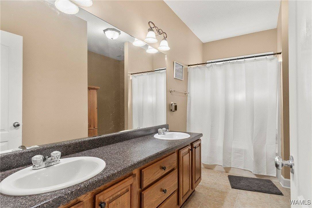 1501 Spencer Drive, Tuscaloosa, AL 35405