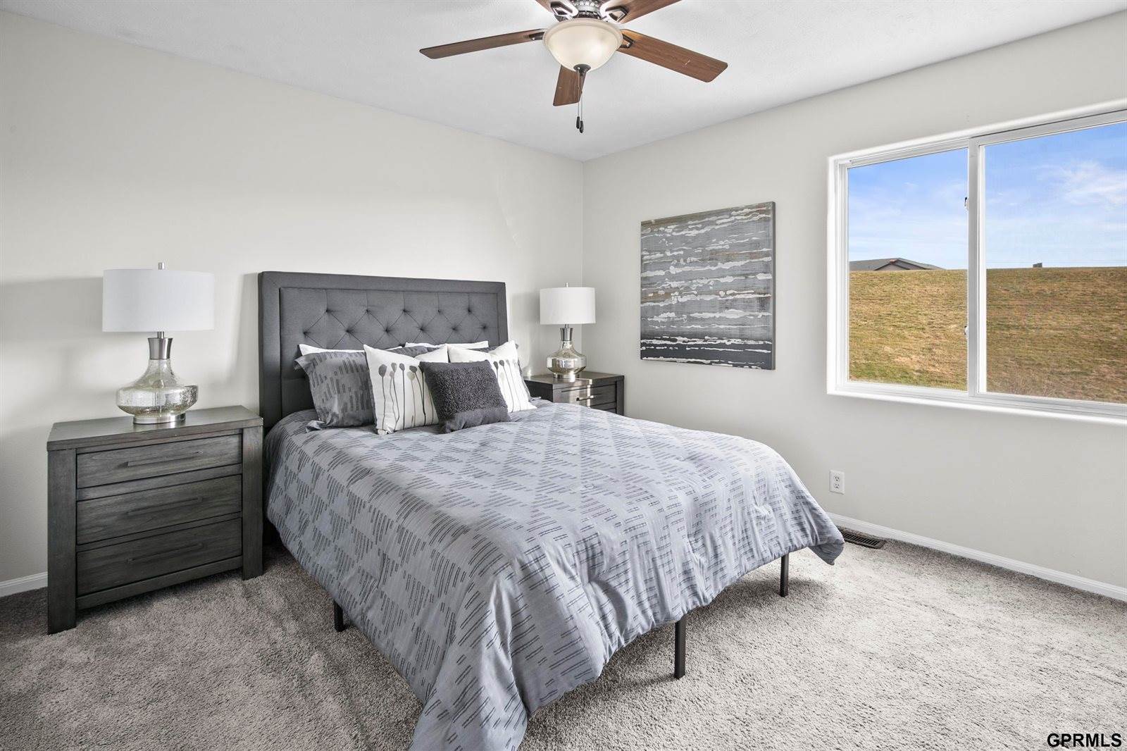 11007 South 17th Street, Bellevue, NE 68123