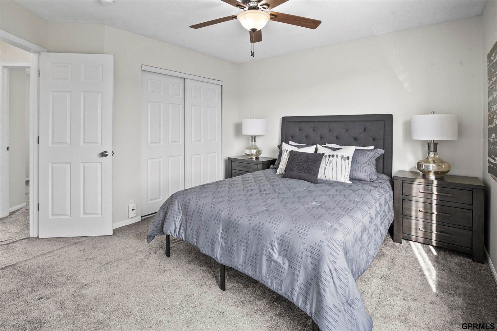 11007 South 17th Street, Bellevue, NE 68123