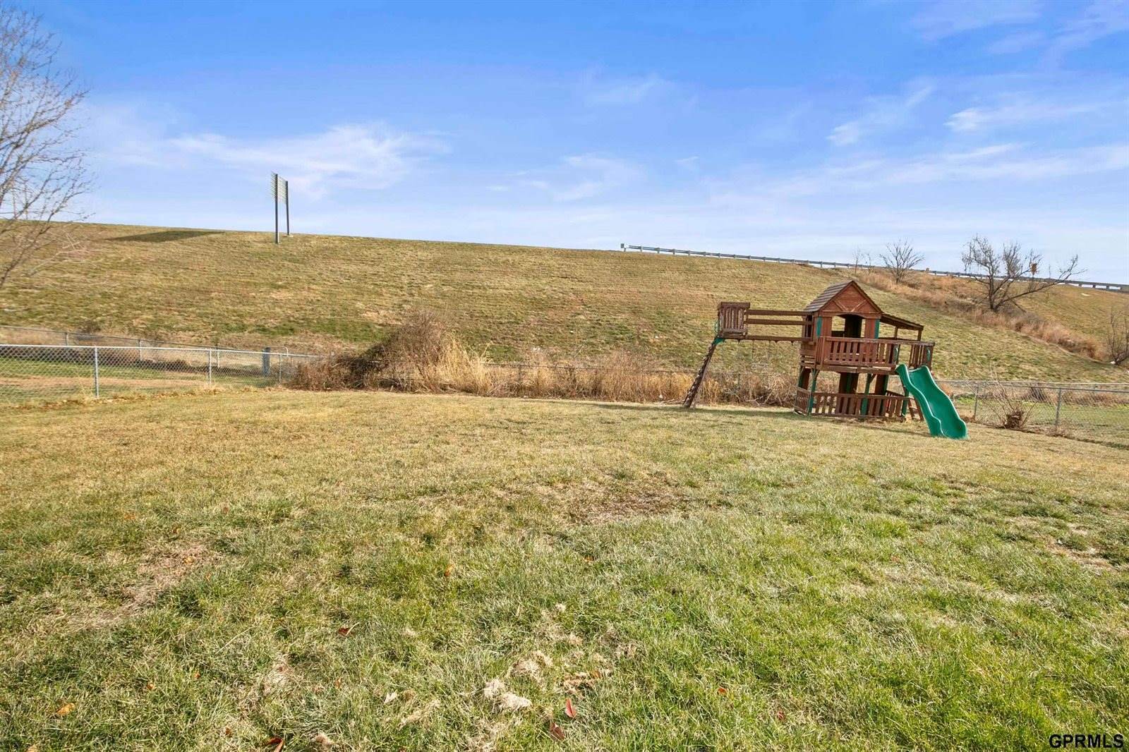 11007 South 17th Street, Bellevue, NE 68123