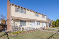 35 Crag Lane, Levittown, NY 11756