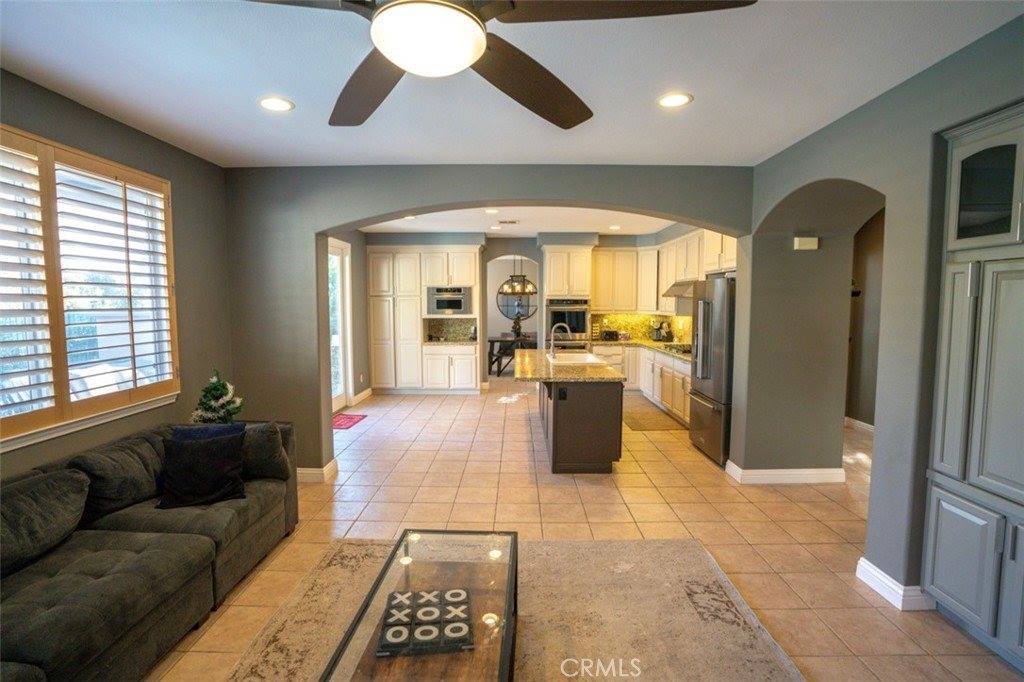 26525 Thackery Lane, Stevenson Ranch, CA 91381