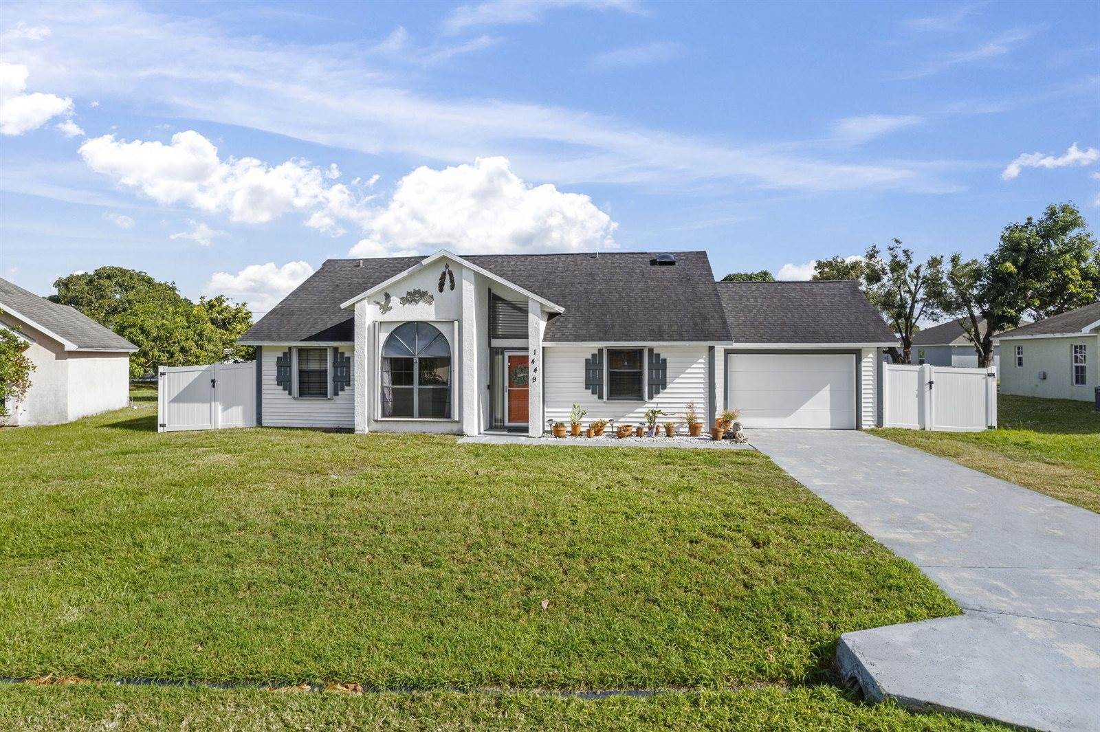 1449 SE Portillo Road, Port Saint Lucie, FL 34952