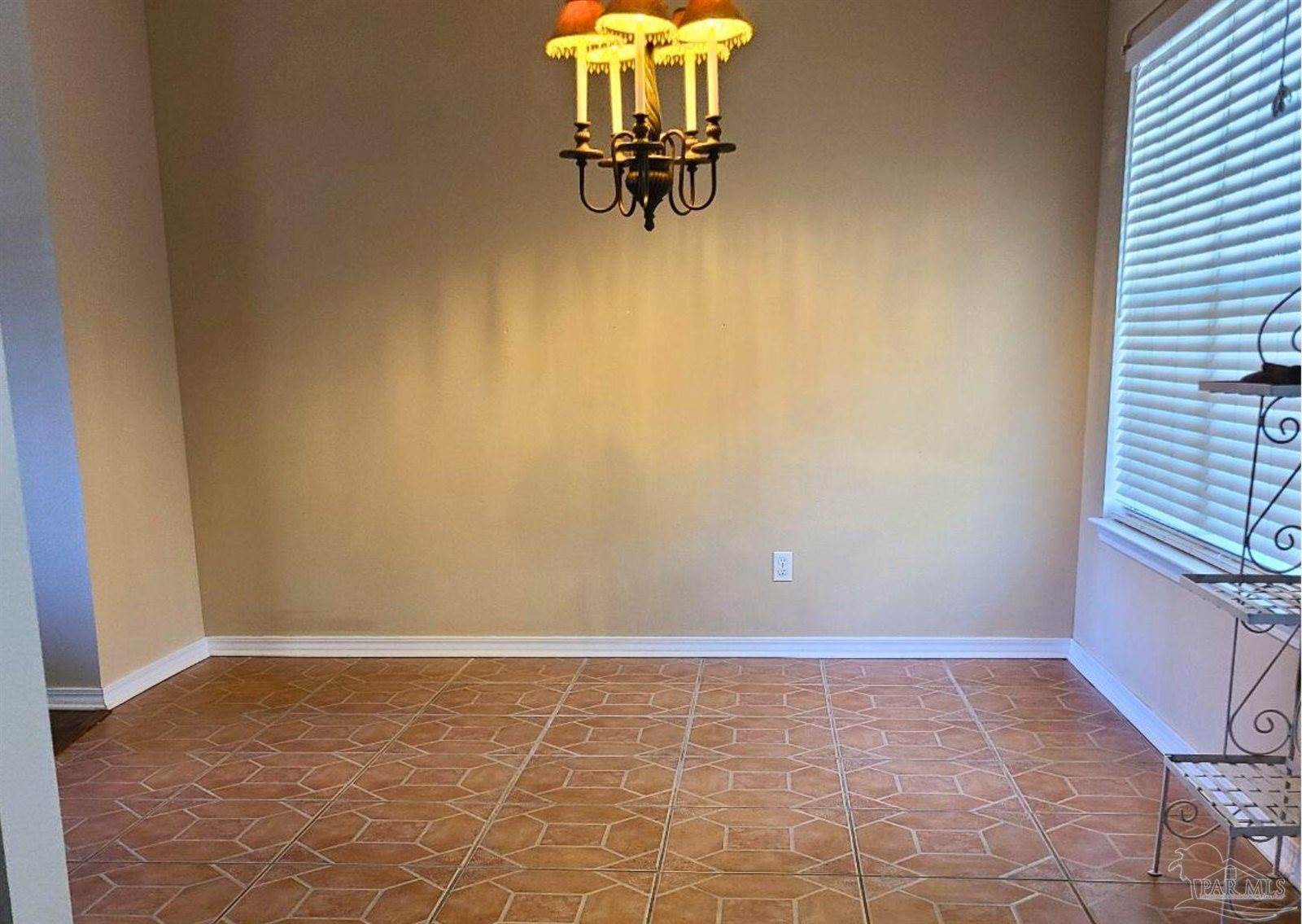 6520 Eagle Crest Dr, Milton, FL 32570