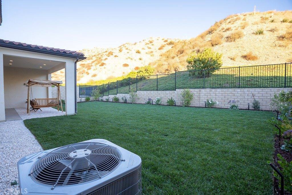 18808 Annmae Place, Saugus, CA 91350