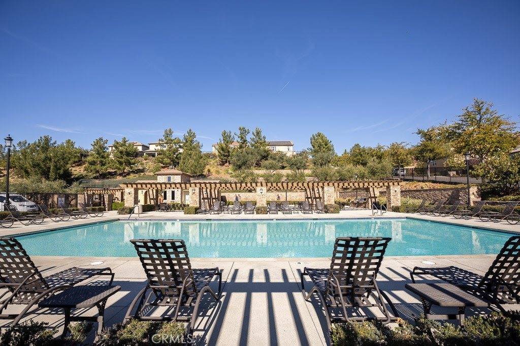 18808 Annmae Place, Saugus, CA 91350