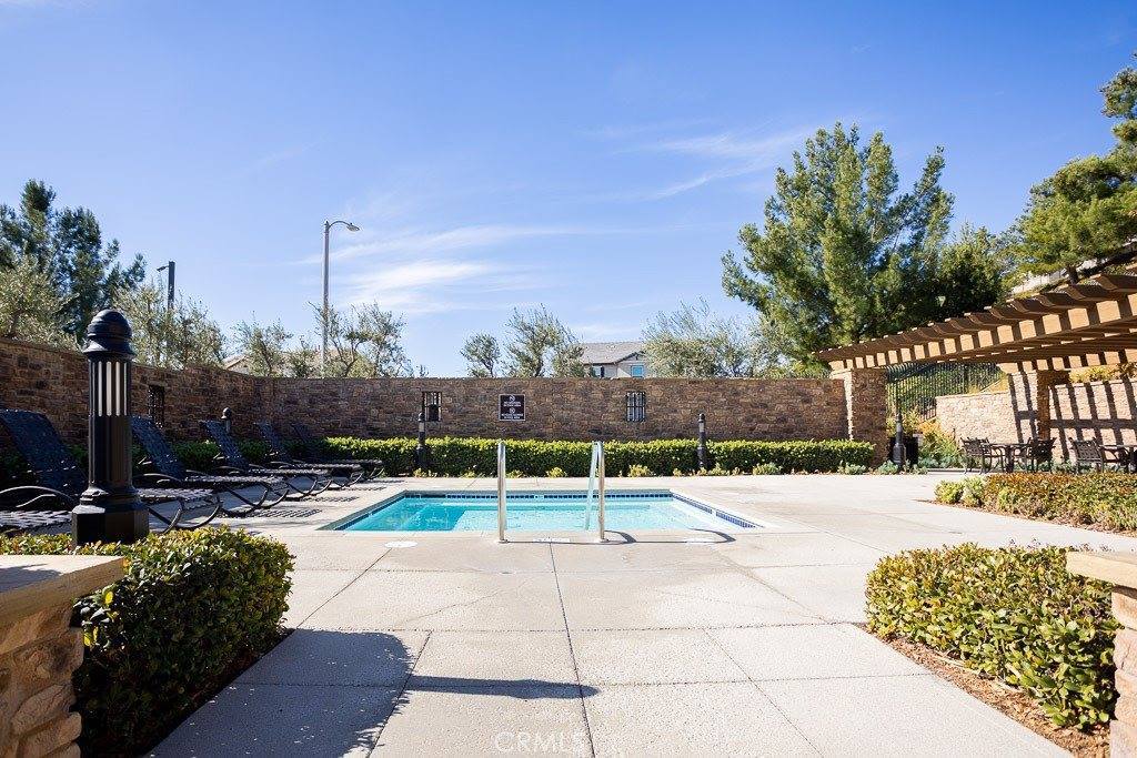 18808 Annmae Place, Saugus, CA 91350