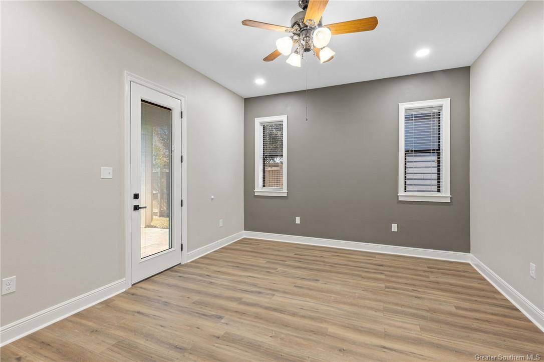 711 Cash Street, Westlake, LA 70669