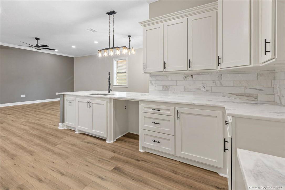 711 Cash Street, Westlake, LA 70669