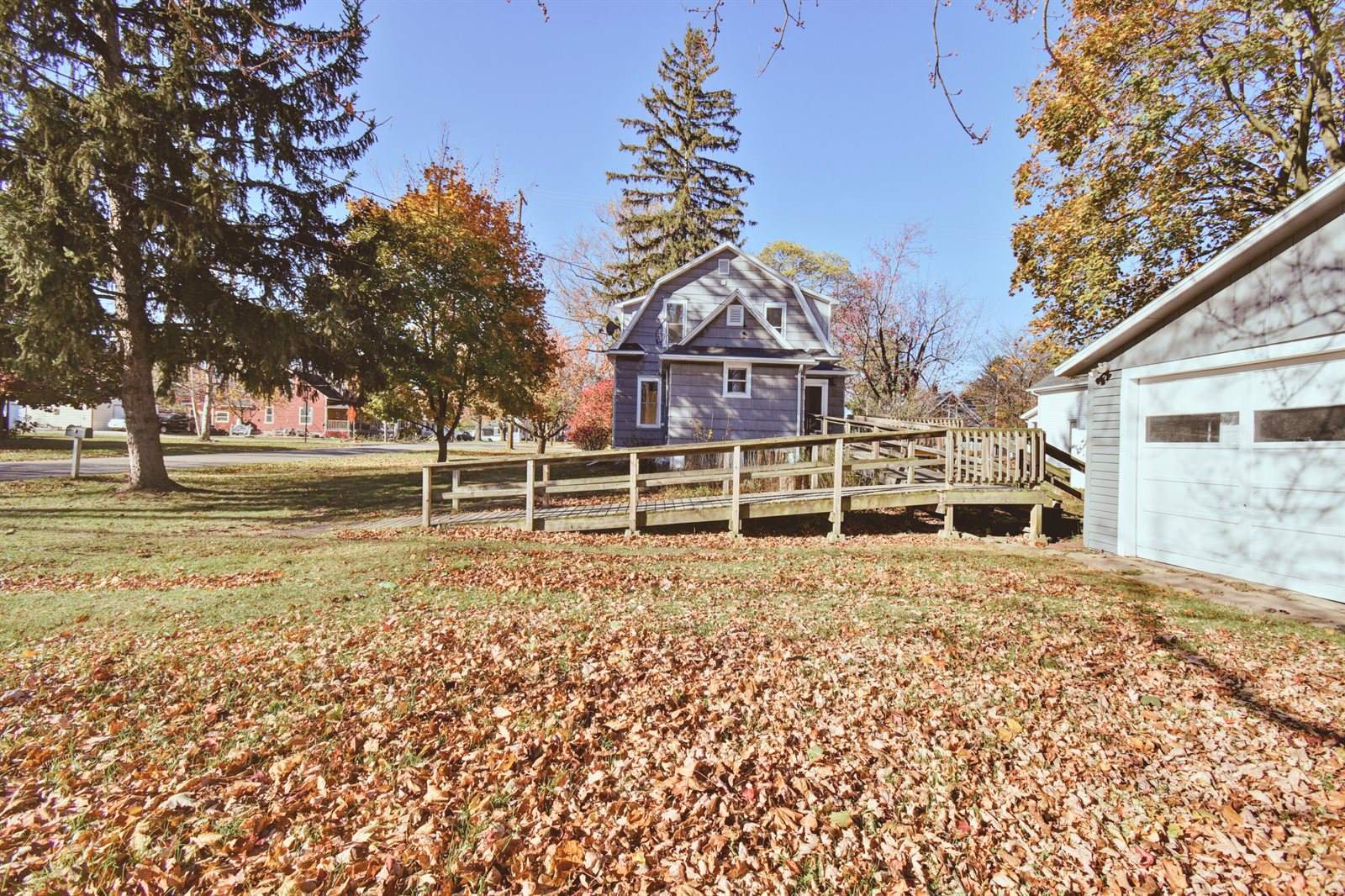 137 6th Street, Breckenridge, MI 48615