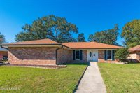 304 Mosser Drive, Lafayette, LA 70508