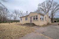 1050 Point Basse Avenue, Nekoosa, WI 54457