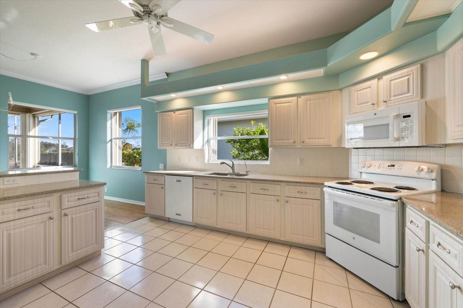 1307 Highland Greens Drive, Venice, FL 34285