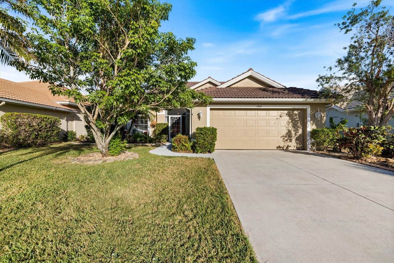 1307 Highland Greens Drive, Venice, FL 34285