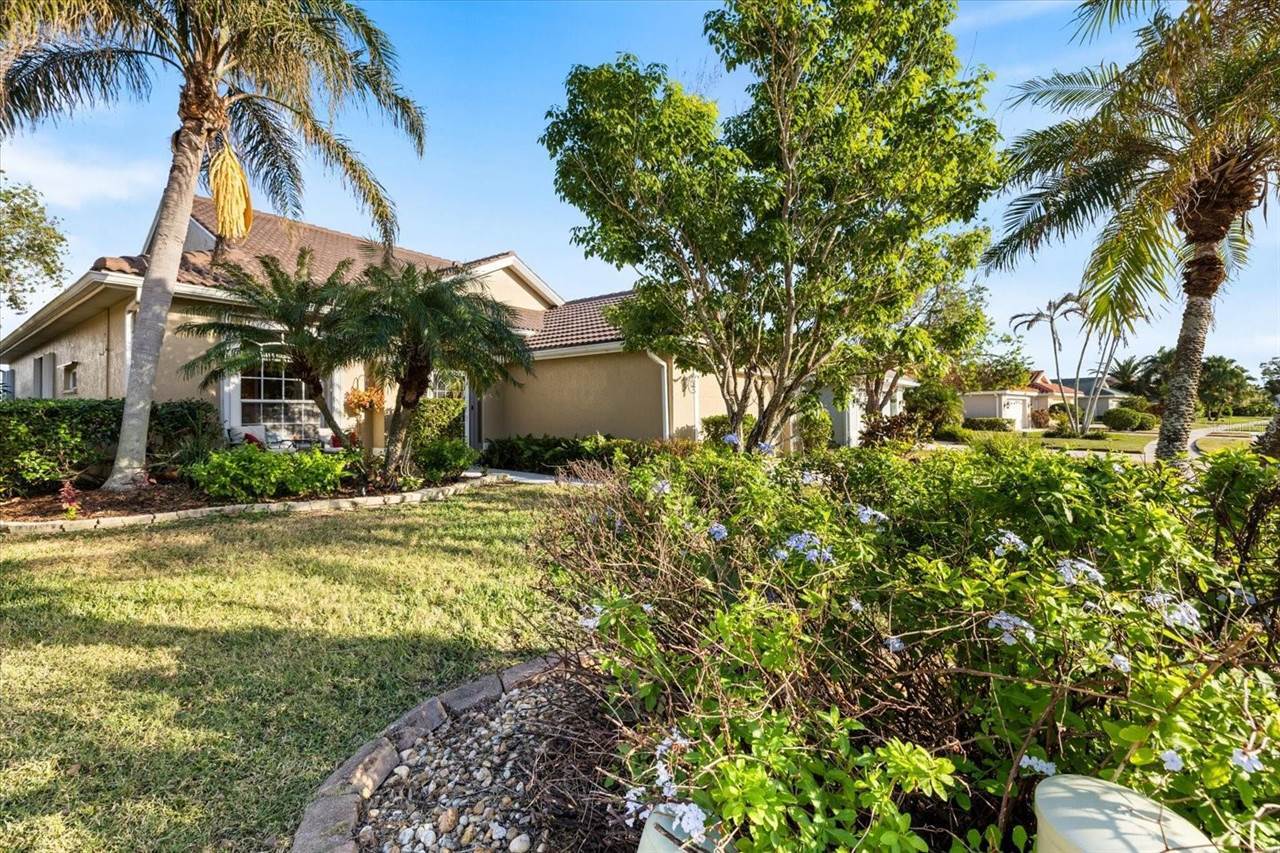 1307 Highland Greens Drive, Venice, FL 34285