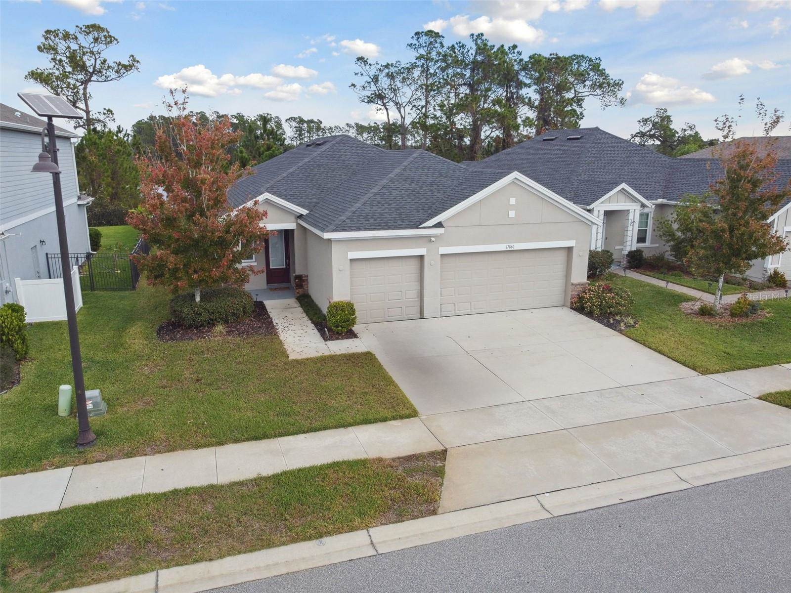 17860 Passionflower Circle, Clermont, FL 34714