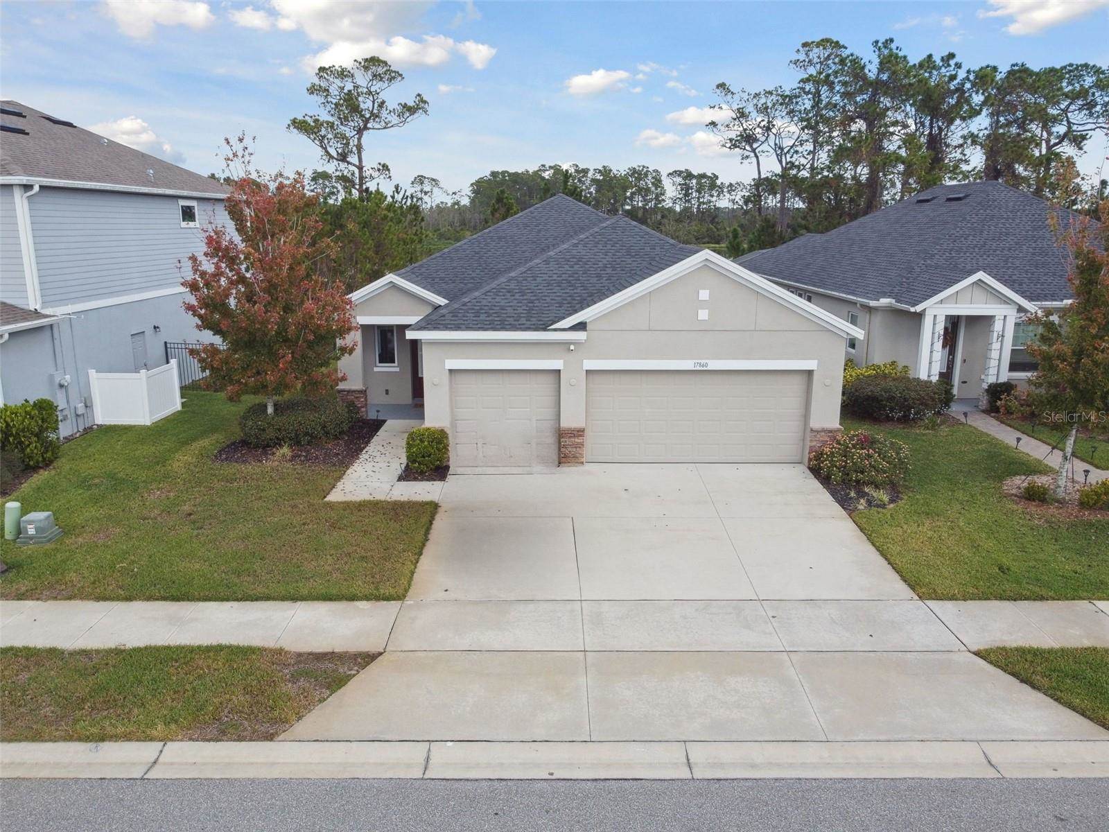 17860 Passionflower Circle, Clermont, FL 34714