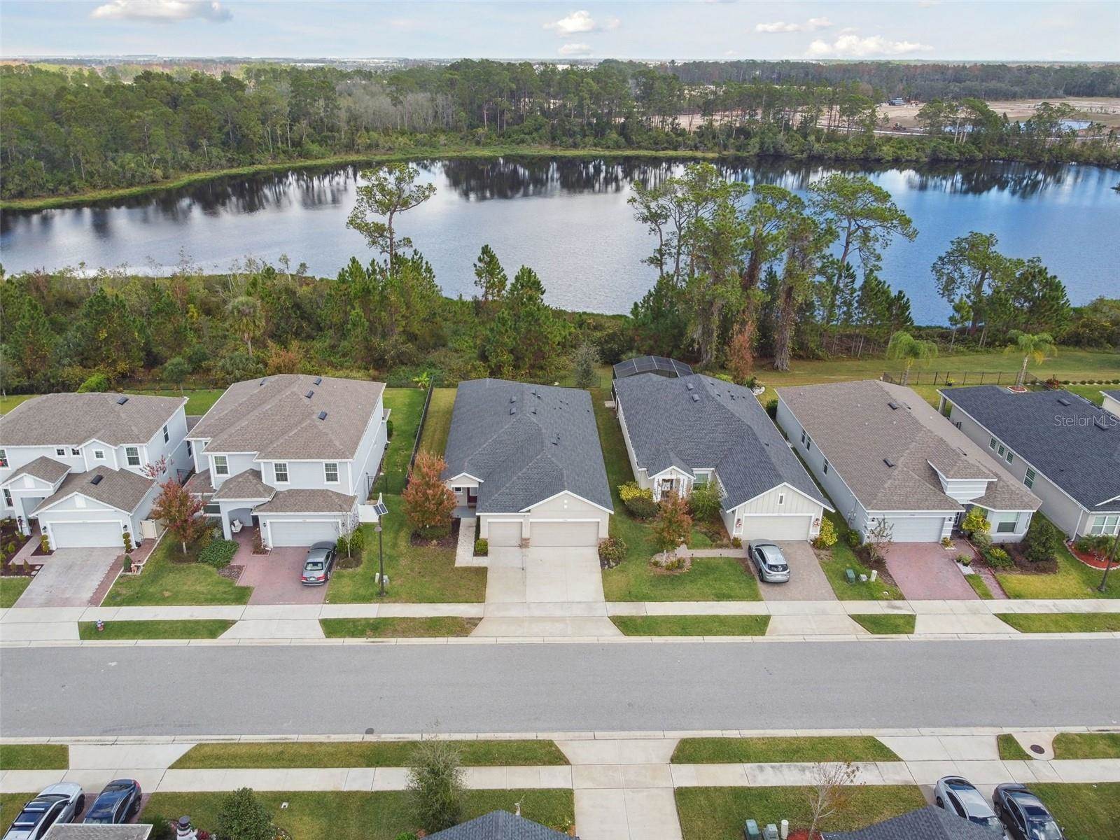 17860 Passionflower Circle, Clermont, FL 34714