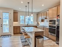 118 Berkeley Avenue, Mooresville, NC 28117