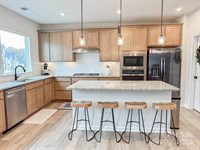 118 Berkeley Avenue, Mooresville, NC 28117