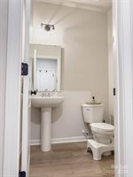 118 Berkeley Avenue, Mooresville, NC 28117