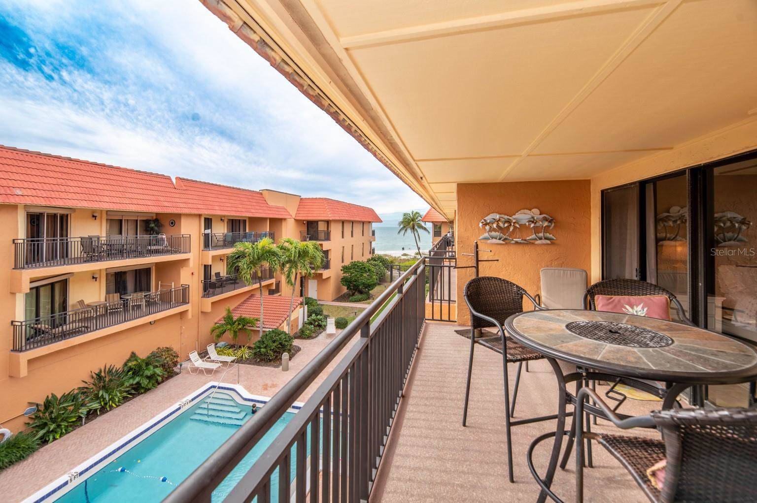 6006 Gulf Drive, #207, Holmes Beach, FL 34217