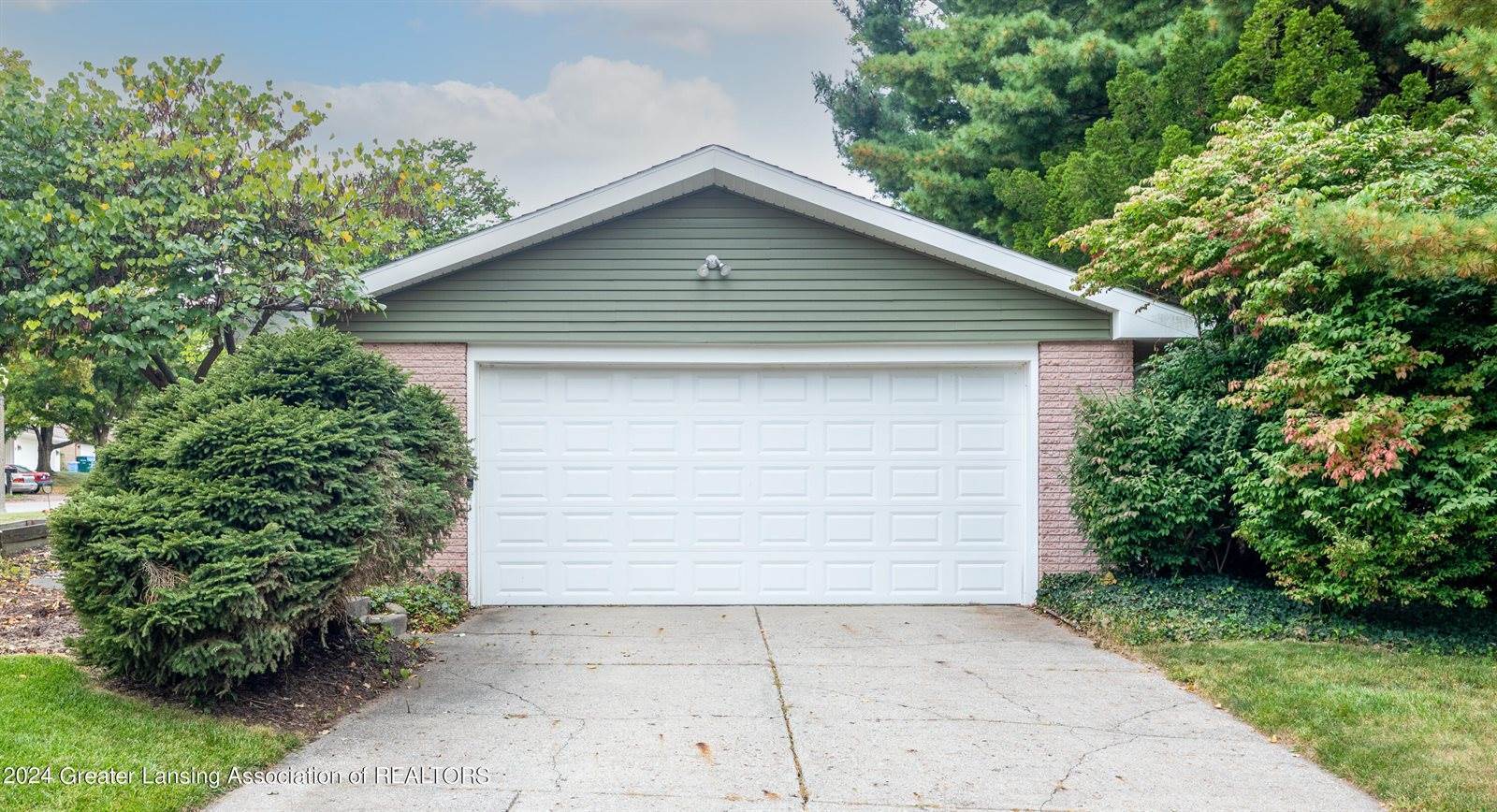 2002 Byrnes Road, EastLansingCity_Ingham, MI 48906