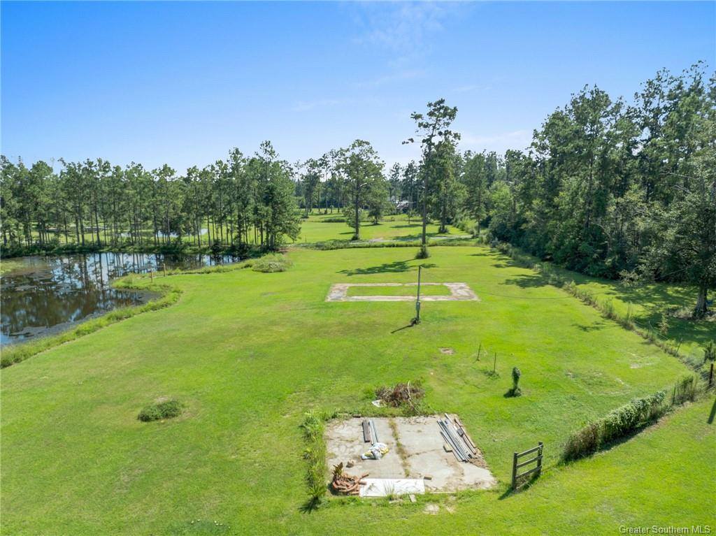 125 Neighbor Lane, Dequincy, LA 70633