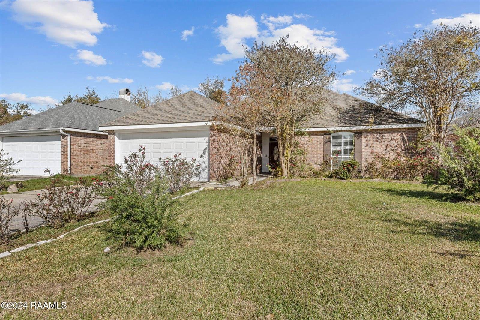 242 Shadowbrush Bend, Lafayette, LA 70506