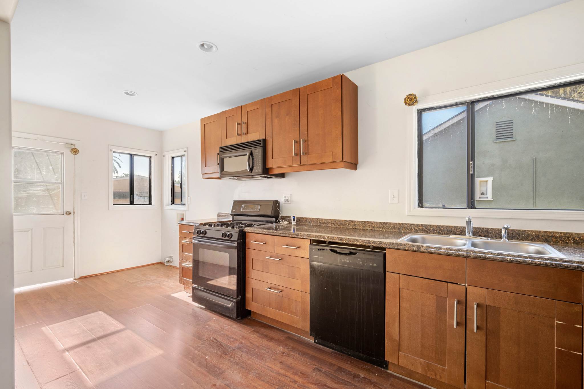 620 Alberta St., Altadena, CA 91001