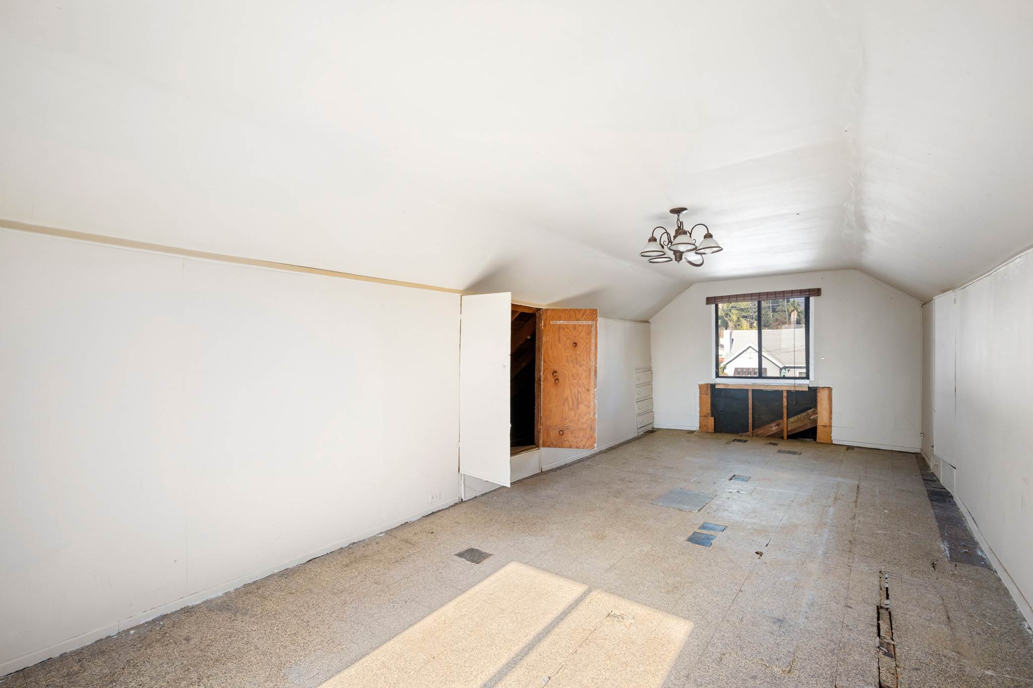 620 Alberta St., Altadena, CA 91001