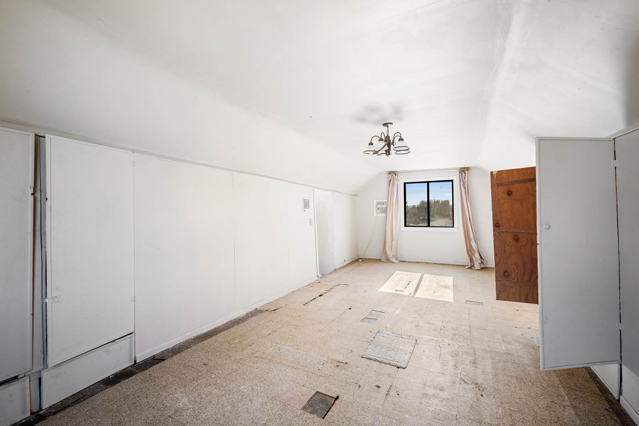 620 Alberta St., Altadena, CA 91001