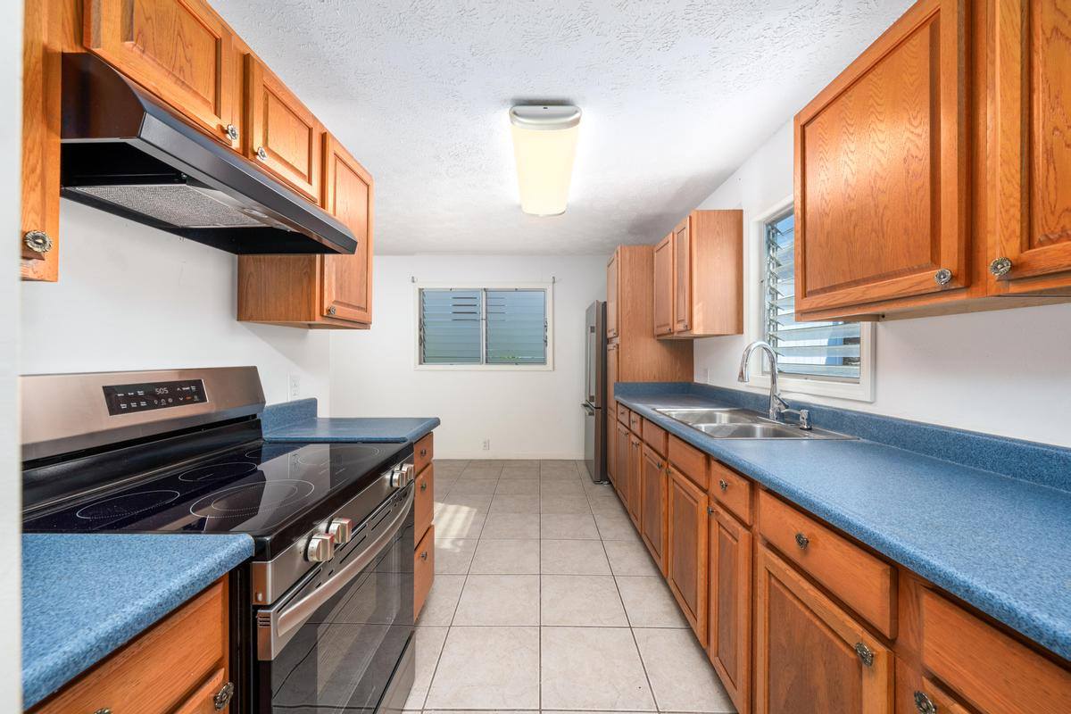 74-5178 Kanai Pl, Kailua-Kona, HI 96740