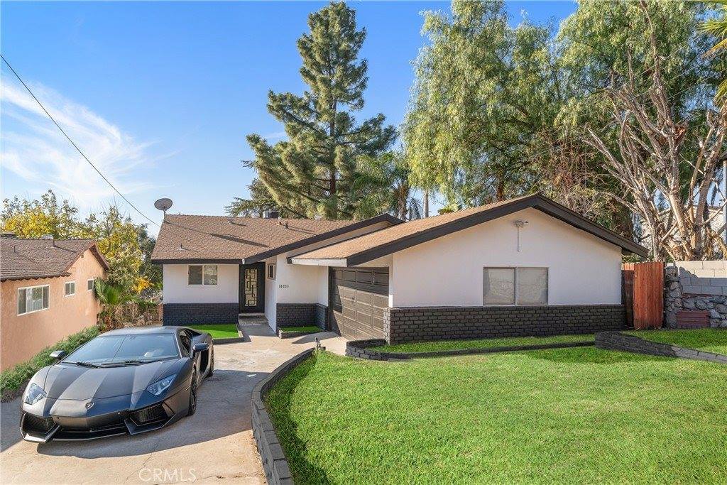 10231 Fairgrove Avenue, Tujunga, CA 91042